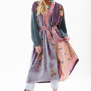 Aratta Floral Kimono